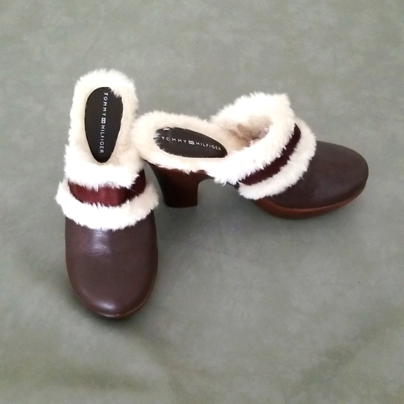 💕 TOMMY HILFIGER FUR LINED CLOGS - Picture 6 of 9